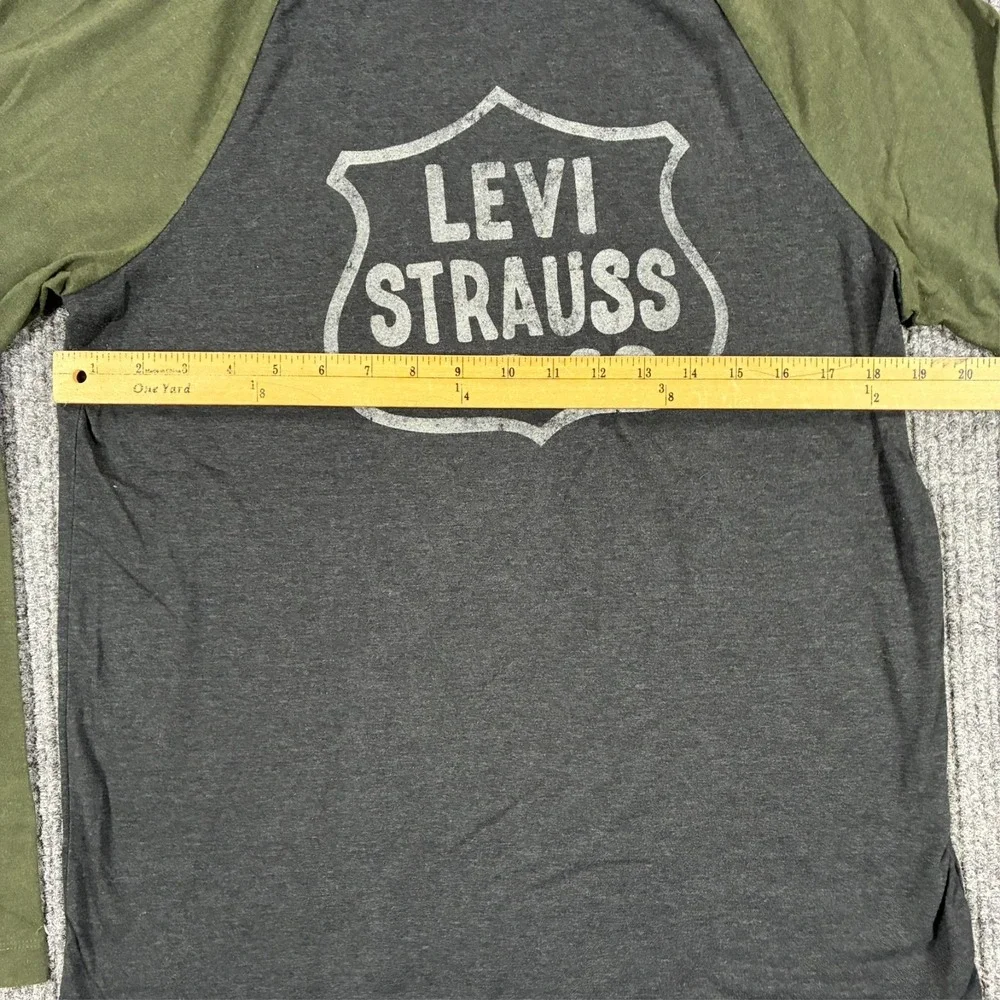 Levis Logo Shirt Mens Size Medium Gray Green Raglan Long Sleeve Graphic Tee